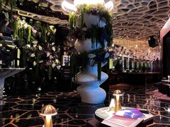 -OZONE 顶楼酒吧(香港丽思卡尔顿酒店)