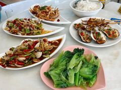 -覃记海鲜美食餐厅