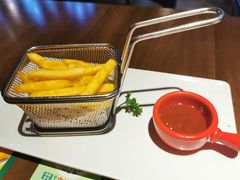 -豪客来牛排(空港华联店)