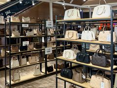 -砂之船奥莱(南京江宁店)