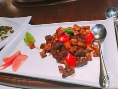 -ZEN采蝶轩·粤味臻鲜·手作点心·商务宴请(泰州店)