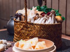 -三出山火锅(万象天地店)