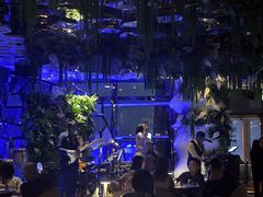 -OZONE 顶楼酒吧(香港丽思卡尔顿酒店)