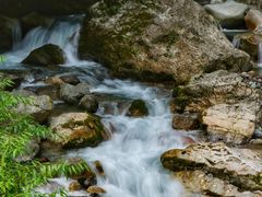 -西岭雪山大飞水景区