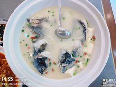 -浔味·山屿湖·正宗淳牌全鱼宴老字号