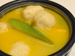 -八府香鸭·啫啫煲(华山路店)