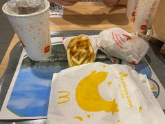-麦当劳(民盈·国贸城店)