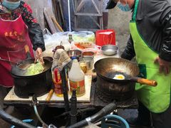 -老婆婆炒饭(小白楼1902欧式风情街店)