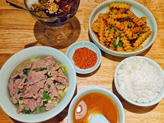 -全牛匠·乐山跷脚牛肉(新中关店)