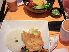 叉烧拼切鸡饭-大快活(丽丰店)