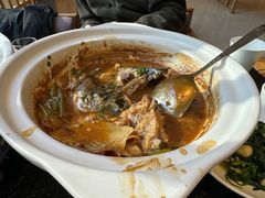 -鱼鲜饭香·招牌汽锅剁椒鱼头王