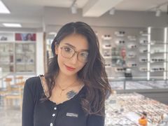 -潘多拉眼镜·蔡司依视路明月(潘家园店)