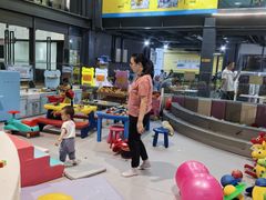 -萨卡屋亲子乐园·餐厅(龙山万物工场店)