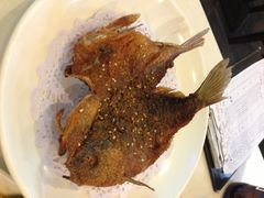 烤鲫鱼-吉香碳烤生蚝(仙霞路店)
