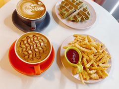 -迪欧咖啡·中西餐融合菜(平江万达旗舰店)