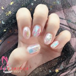 -爱美睫美甲会馆