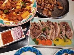 -巴依老爷新疆美食(牡丹园店)