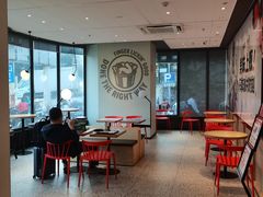 -肯德基(岱宗店)