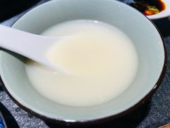 -大匠工房古船木艺术餐厅·猪肚鸡专门店(长白仙岛店)
