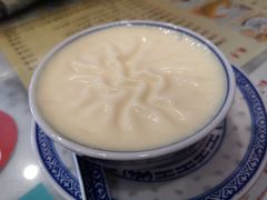 -广信牛奶甜品世家(台东店)