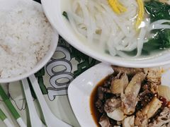 -老乡鸡(亳州路天庆大厦店)