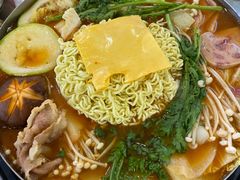 部队火锅-玄希浪漫厨房·韩料烤肉(湖滨银泰in77店)