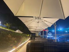 -UNI UNI(环亚凯瑟琳店)