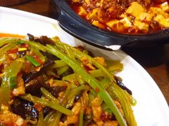 -伊兰麒兰馨园·川菜·清真馆(339电视塔店)