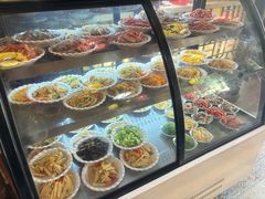 -金杨拉面王小吃面馆·牛三宝面·红烧牛肉粉