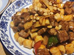 松子牛肉炒年糕-兔爸私家小厨(新北万达店)