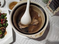 -琬苑鸽庄·川粤融合菜(解放碑总店)