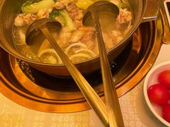 -润园四季椰子鸡火锅(卓越INTOWN店)
