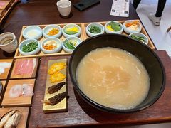 -银米·云南传统过桥米线(双廊黑金冠店)