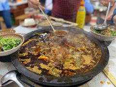 -谭记石锅鱼府(三道堰店)