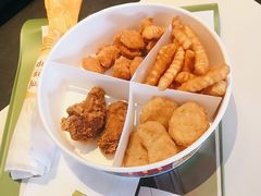 -麦当劳(清远大道得来速店)
