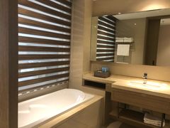 -兴芮温泉度假区