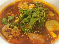 -成都你六姐·牛肉冒菜(城市集市合生汇店)