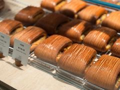 -VERIE BAKEHOUSE