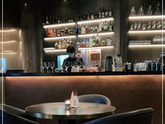 -wineapp葡萄酒餐吧(外滩金融中心店)