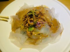 招牌手工大拉皮-关东小磨东北菜(上海长风大悦城店)