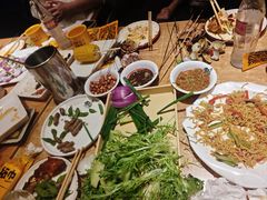-喝丢一只鞋海鲜烧烤·海肠捞饭(北京街店)