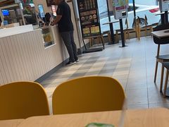 -德克士(安新百隆购物店)