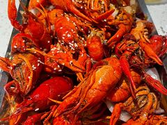 -三人行骨头王火锅(长寿店)