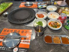 -彭妈家•韩国烤肉料理(张杨路店)