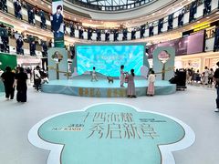 -万达广场(南昌红谷滩店)