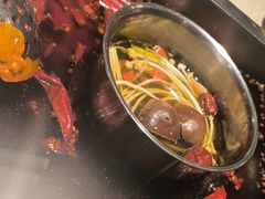 -二荆条·蜀鲜汇城市森林火锅