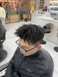 -尤司男士国潮理发馆