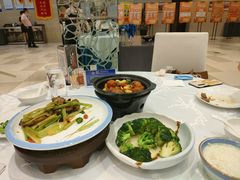 -伊和园清真餐饮