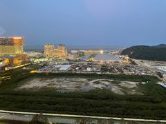 -影汇之星8字形摩天轮