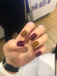 -伊人脱毛美甲美睫连锁机构